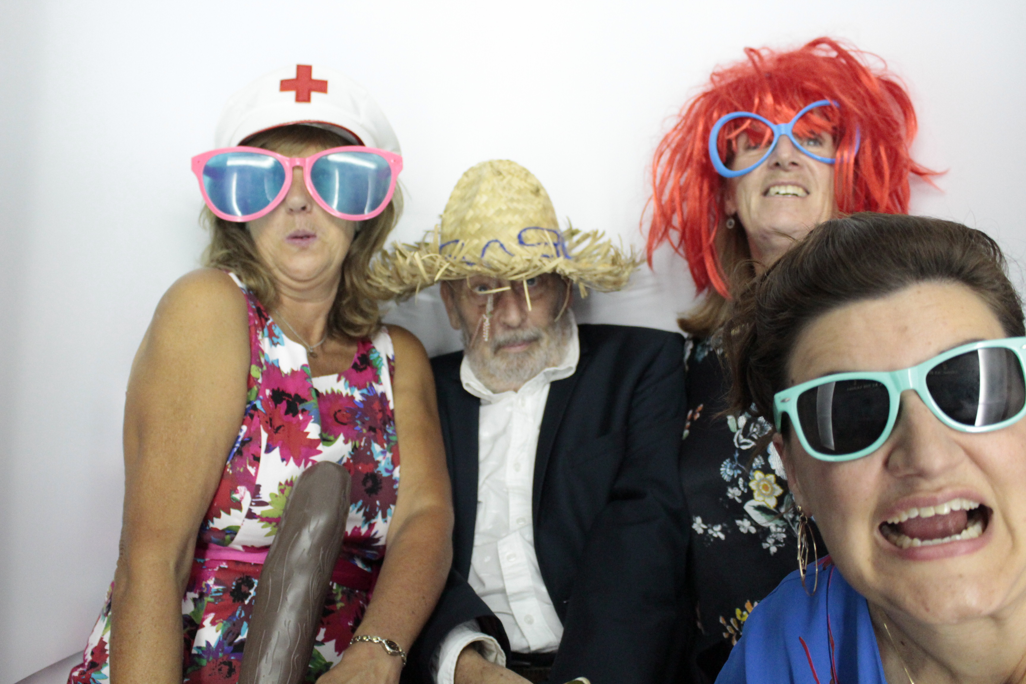 Louise & Dan's Big Day | View more photos from the event at gallery.myphotoboothexperience.co.uk/u/MyPhotoBoothExperienceLtd/Louise-Dans-Big-Day